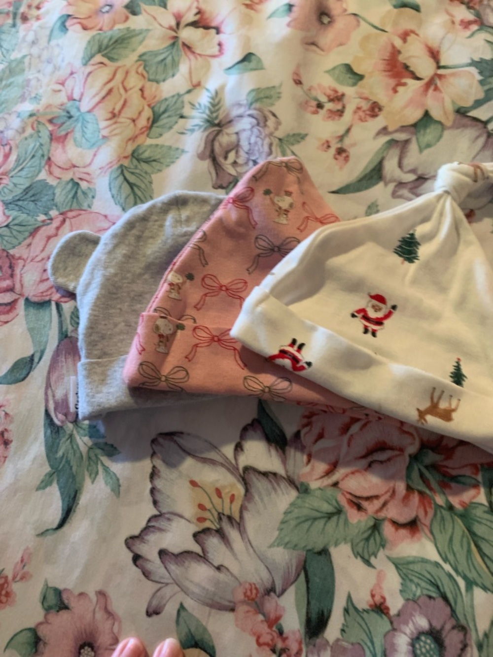 Carter's Baby Beanie 3-Pack in White, Pink & Gray Newborn  Size 0
